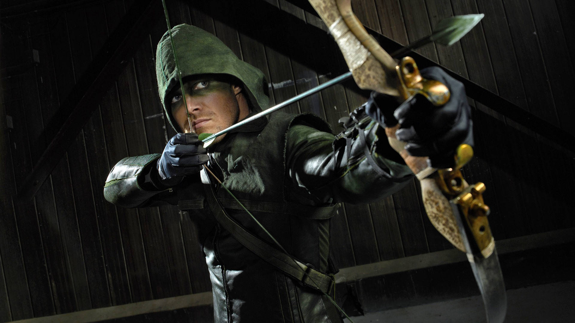 Green Arrow Aiming Background