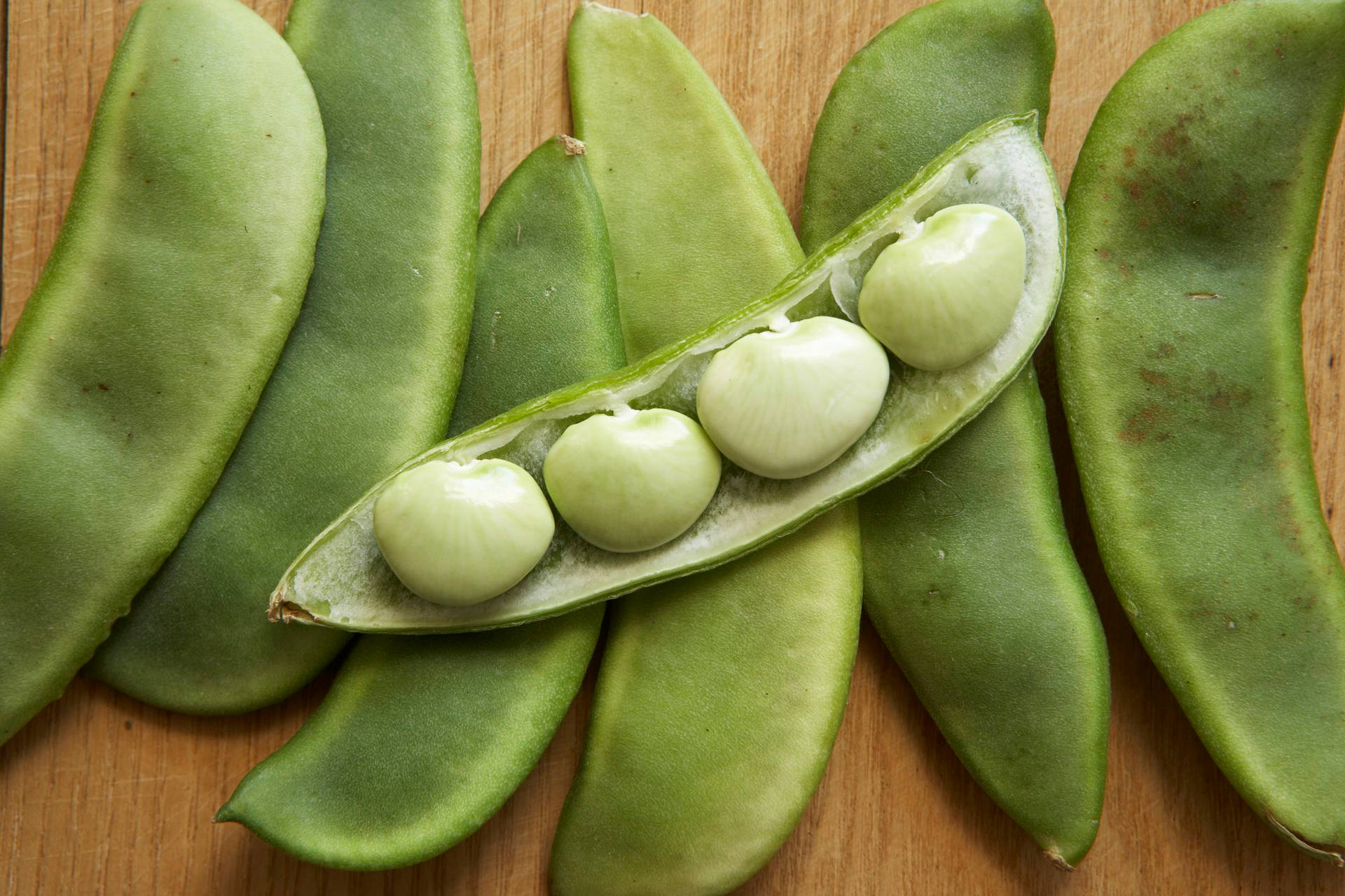 Green Edamame Beans Wallpaper