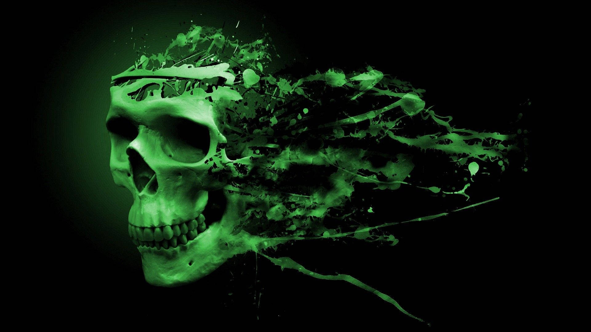 A vibrant green skull encased in fire Wallpaper