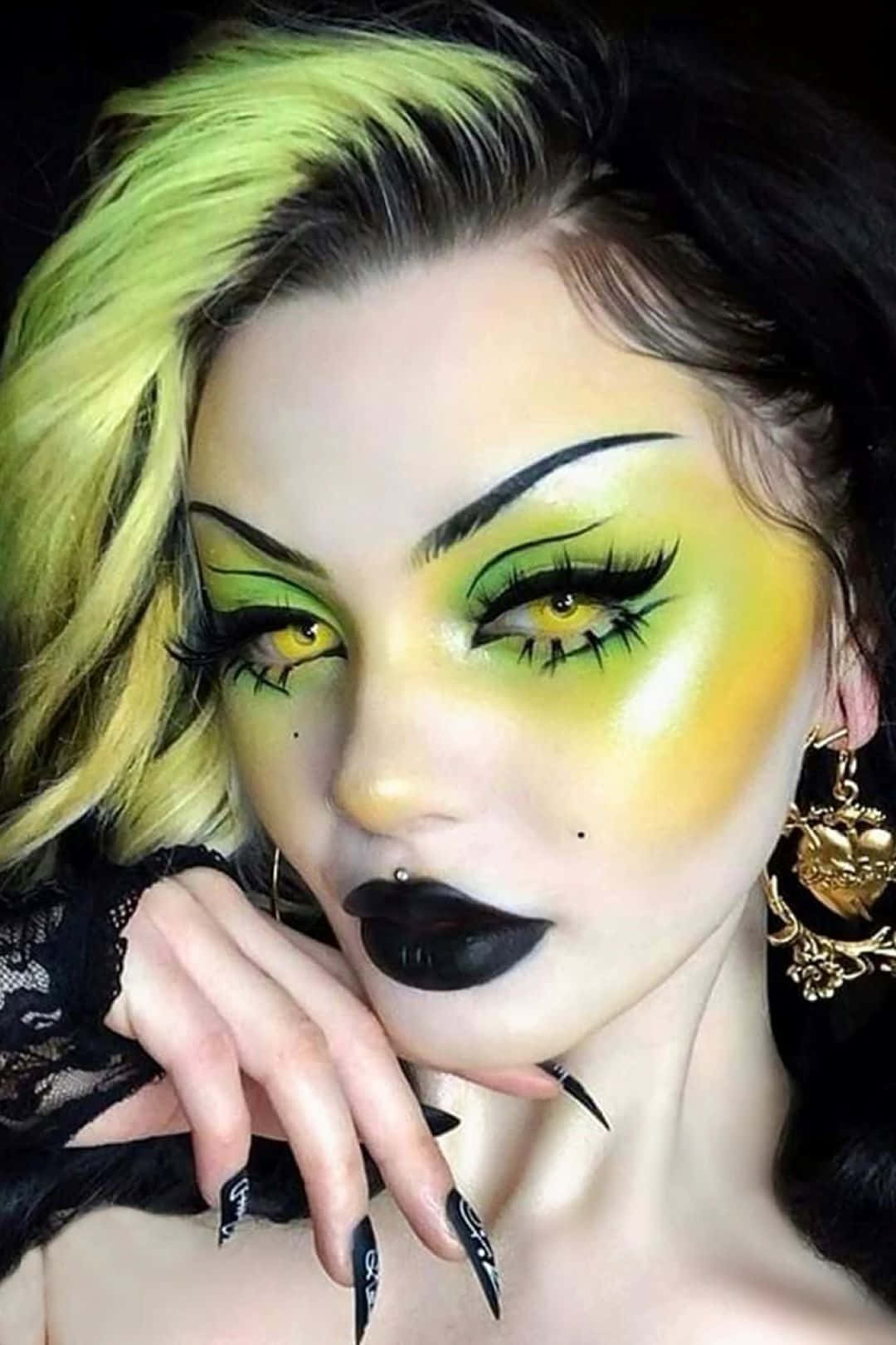 Green Goth Makeup Aesthetic.jpg Wallpaper