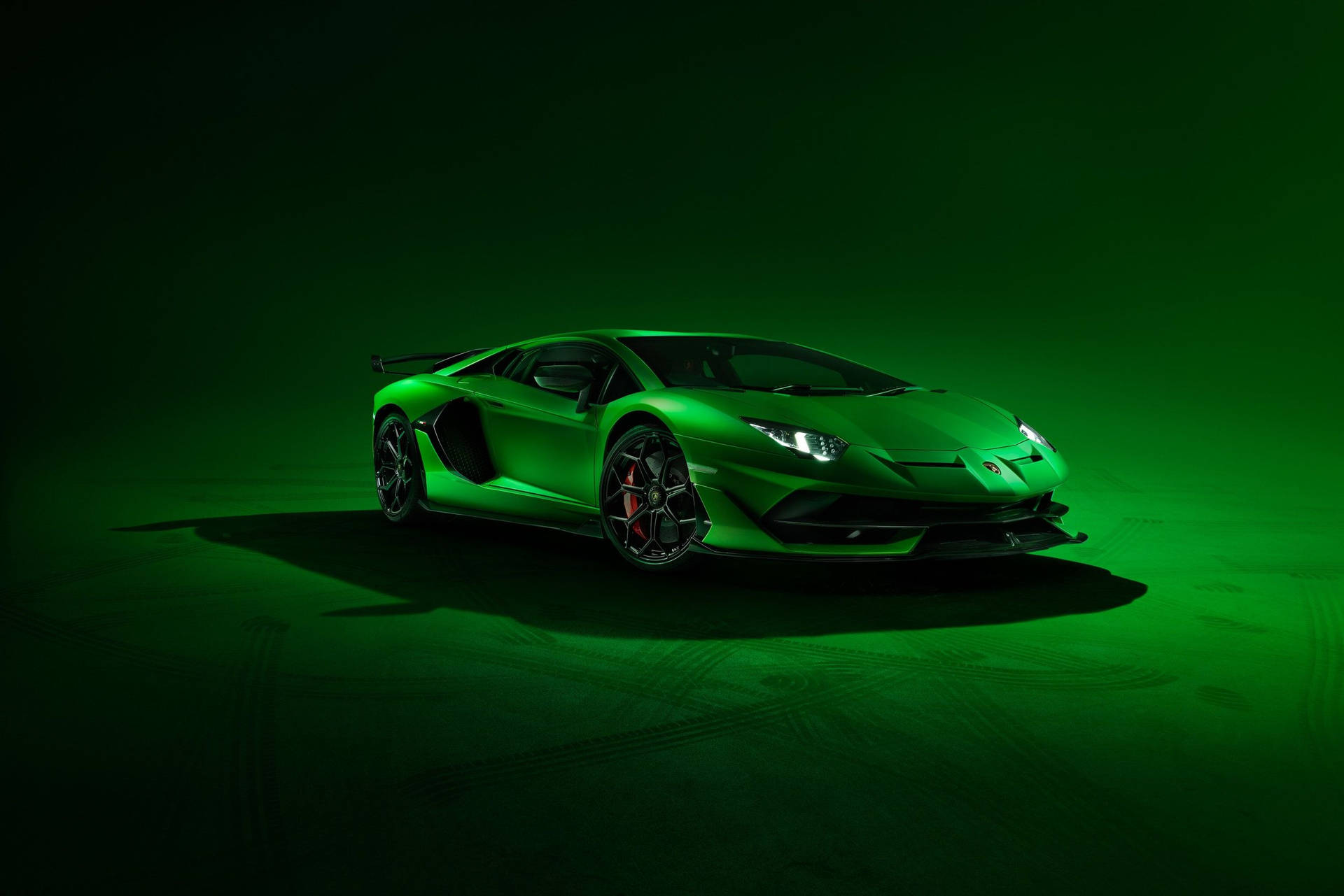 Green Lamborghini Aventador Supercar