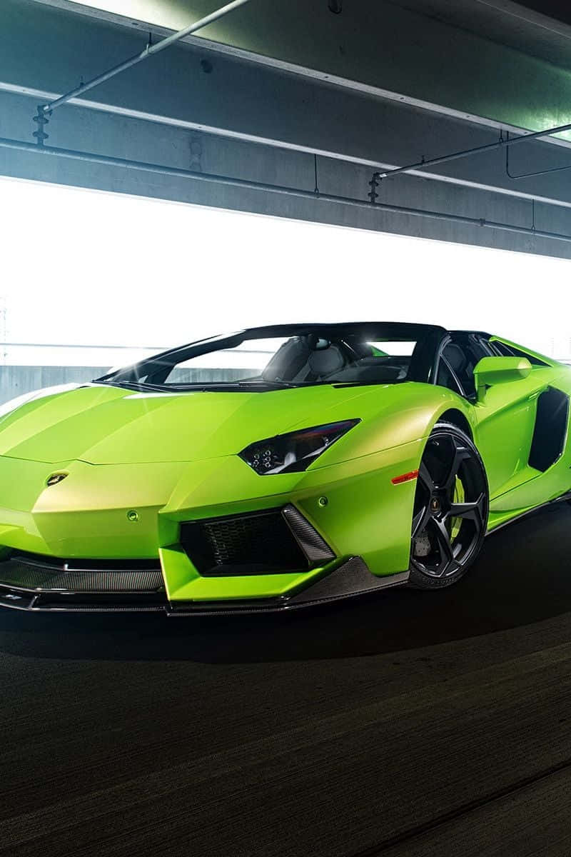 Pantallade Bloqueo De Iphone Verde De Lamborghini. Fondo de pantalla