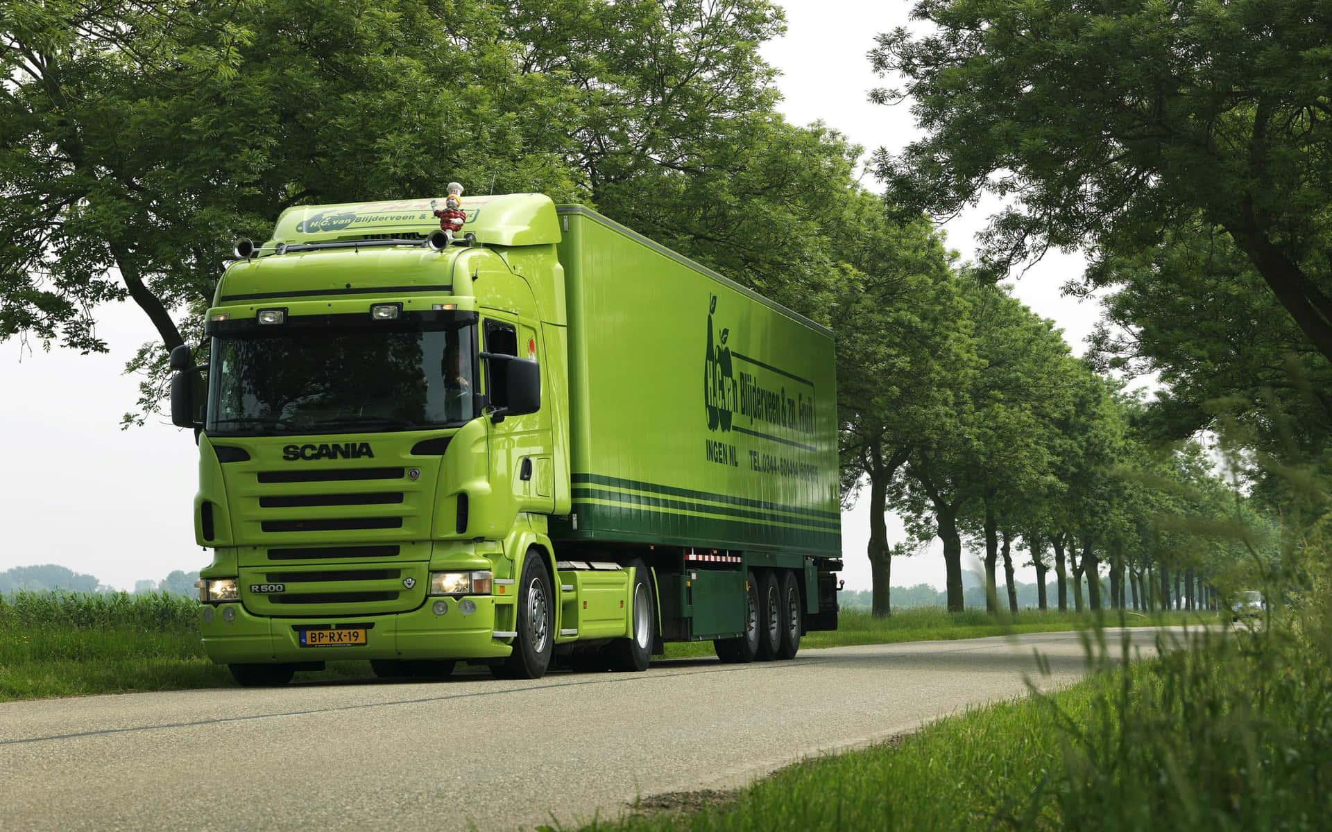 Green Scania Truckon Road Wallpaper