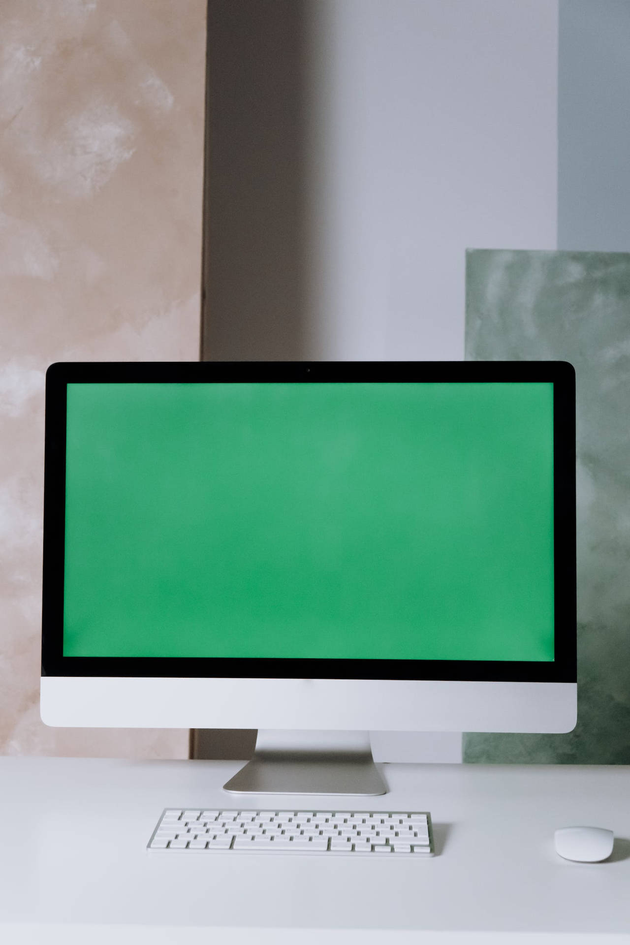 Green Screen Apple Pc Monitor Wallpaper