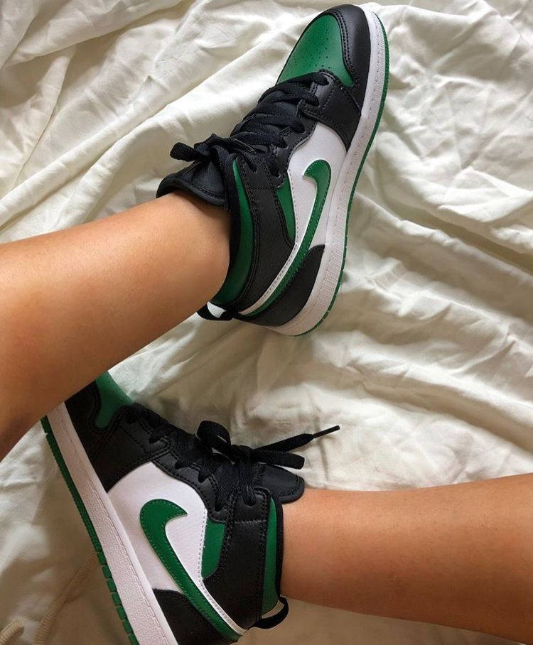 Aesthetic Green Shoes Wallpaper