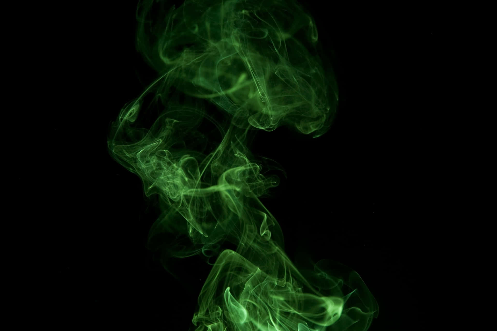 Disfrutadel Sabor Suave De Green Smoke.