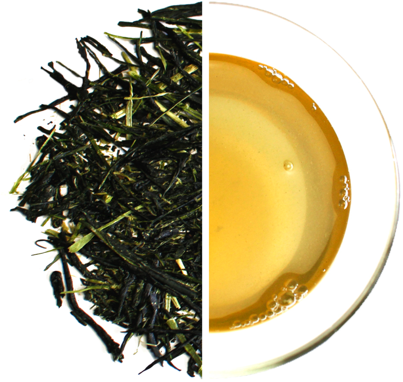 Green Tea Leavesand Brewed Tea PNG