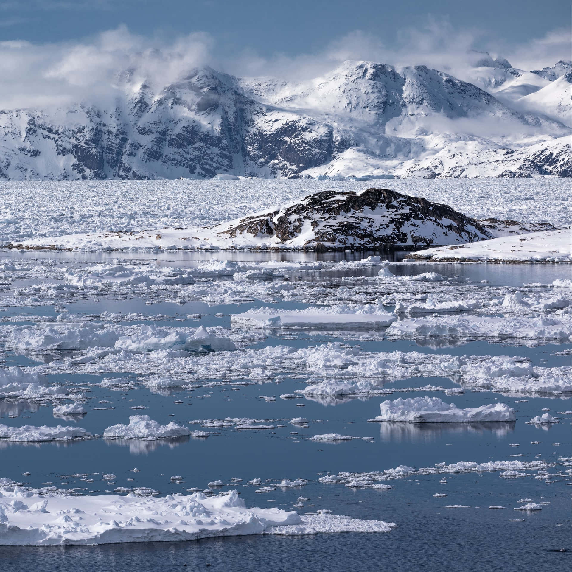 Captivating Greenland Landscape