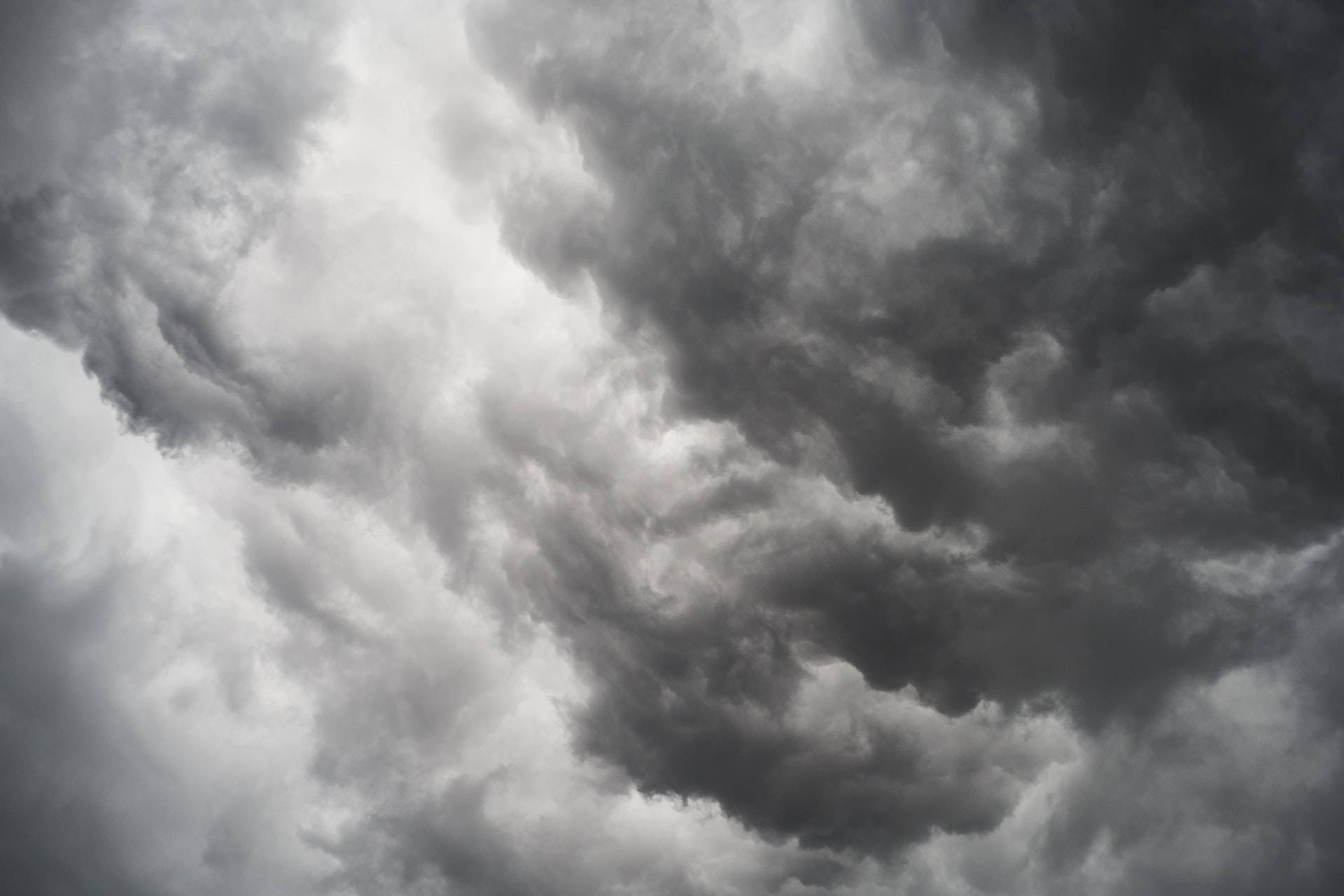 Download Grey Aesthetic Cloudy Sky Wallpaper 