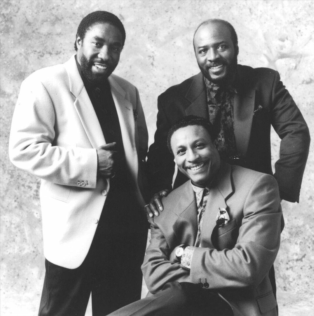 Groovy History Ojays Group Band Wallpaper