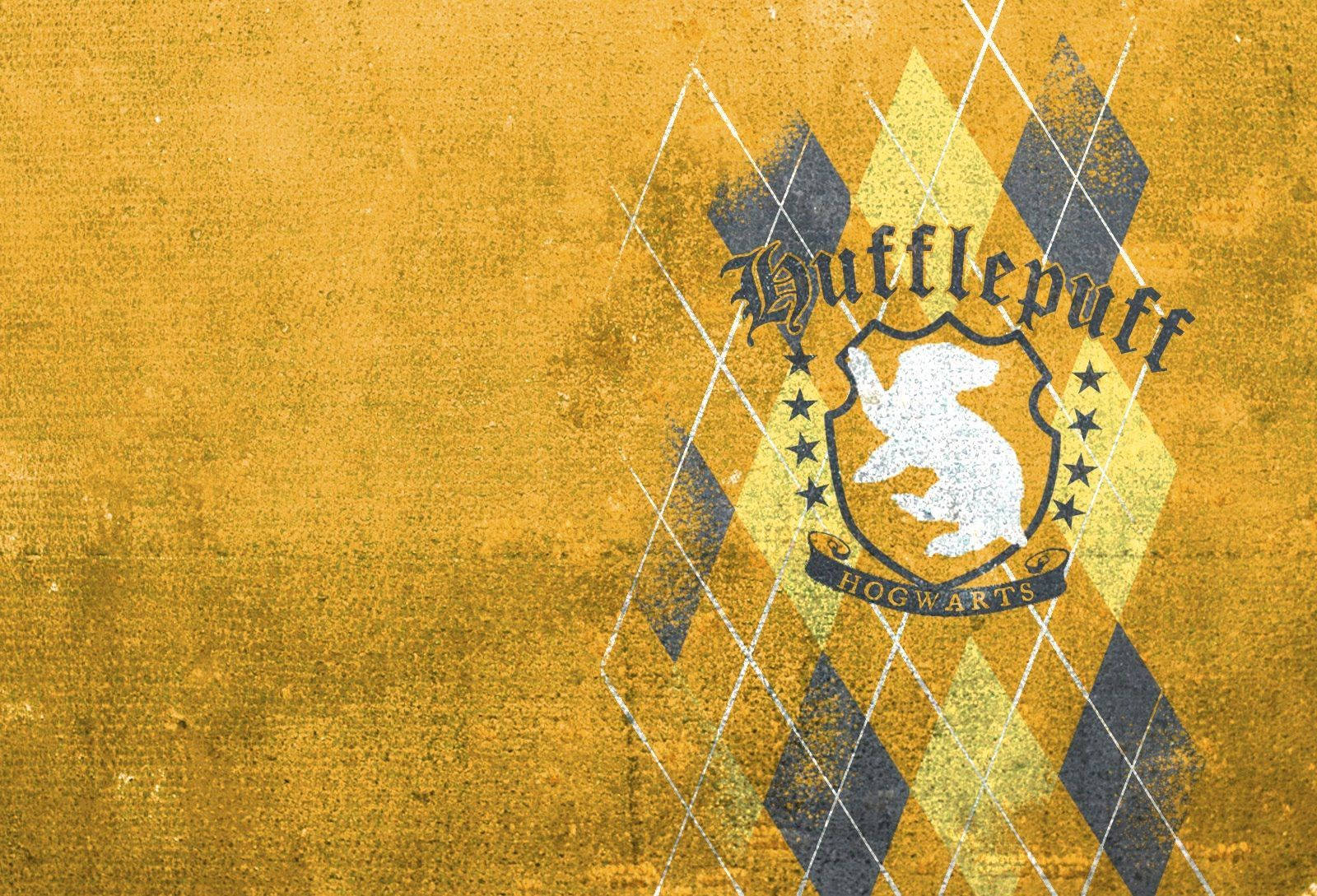 Grunge Hufflepuff Hogwarts Logo