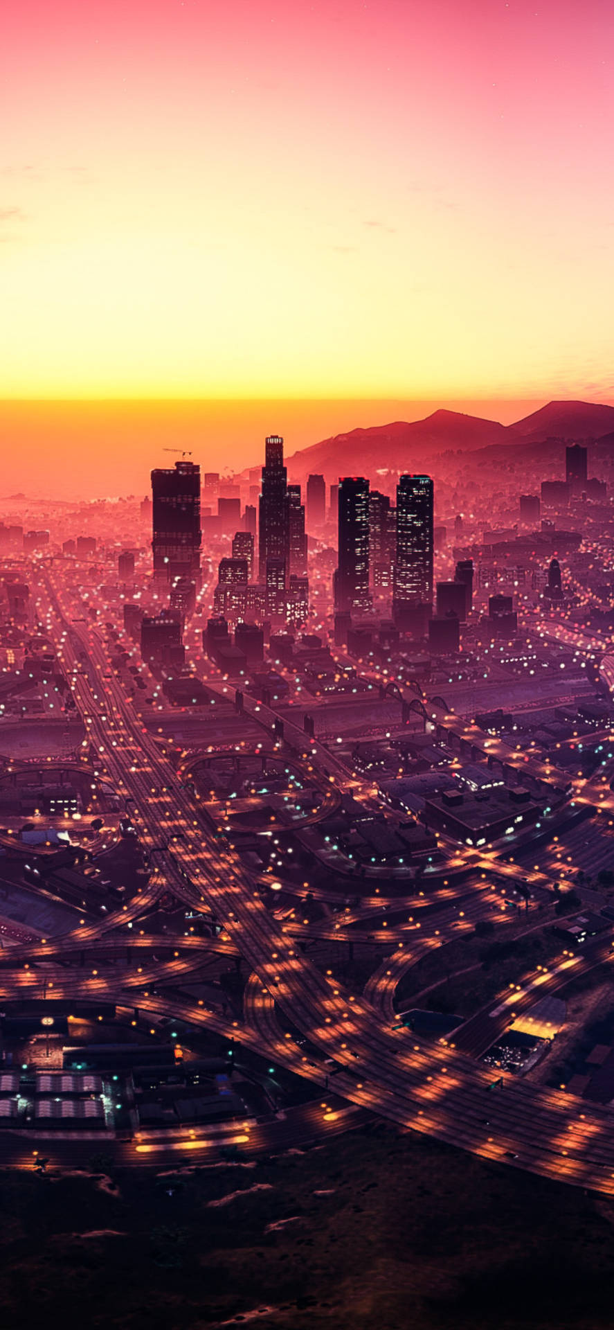 "Discover the world of GTA 5 on your iPhone" Wallpaper