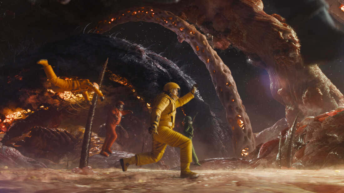 Guardians Battlein Alien Cave Wallpaper