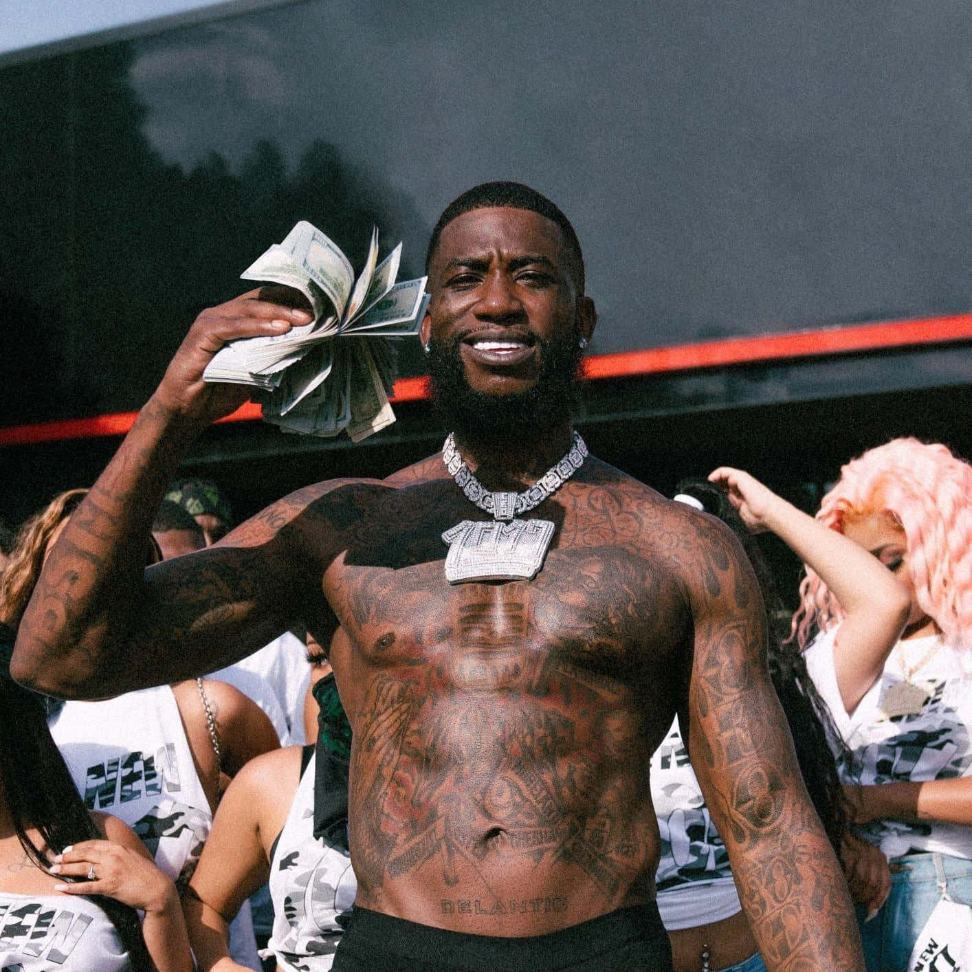 Gucci Mane Geld Fan Shirtloos Achtergrond