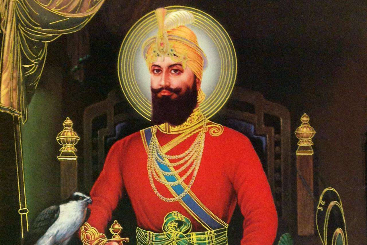 Guru Gobind Singh Ji Royal Regalia Portræt Wallpaper