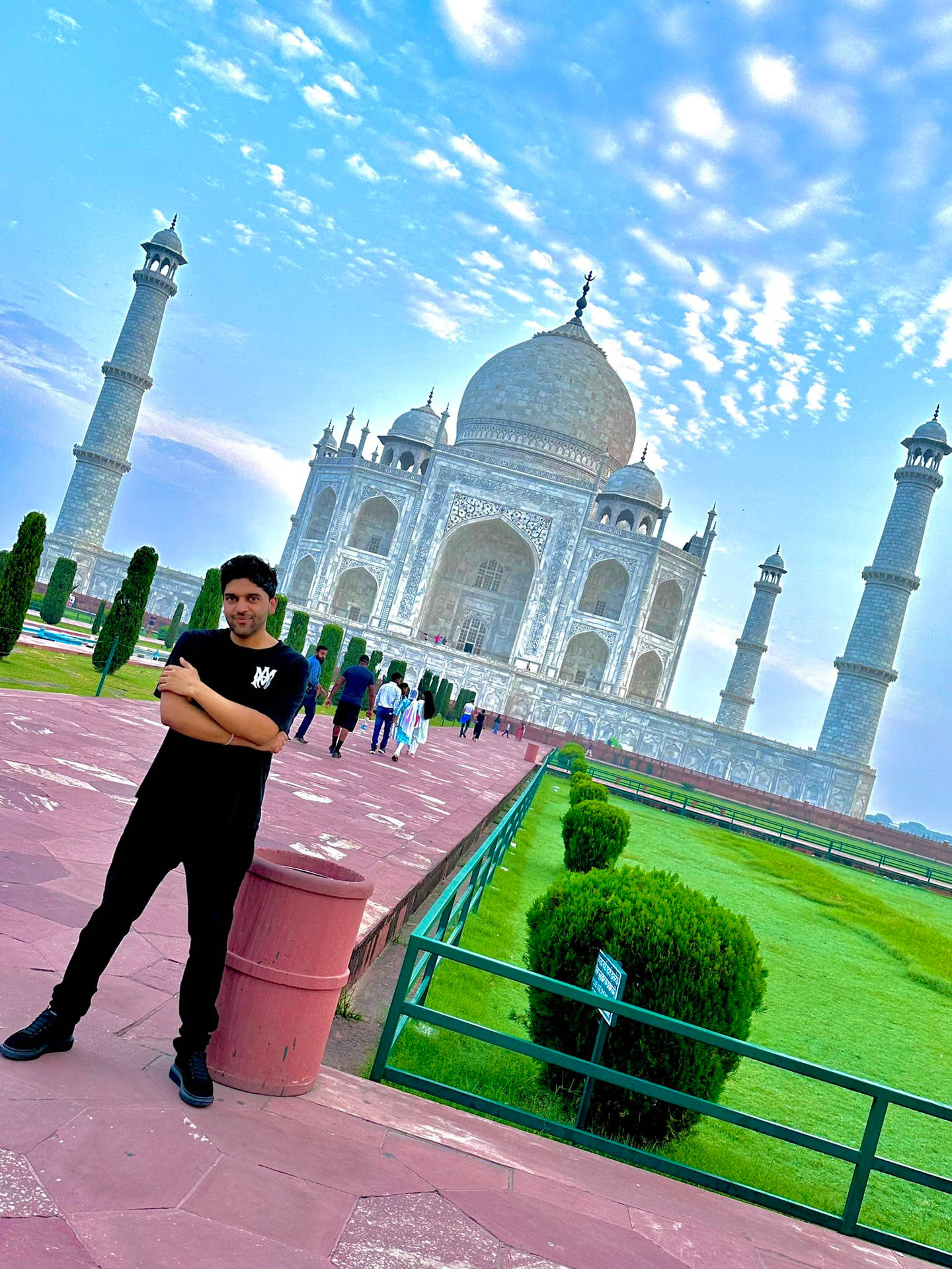 Guru Randhawa Taj Mahal Sfondo
