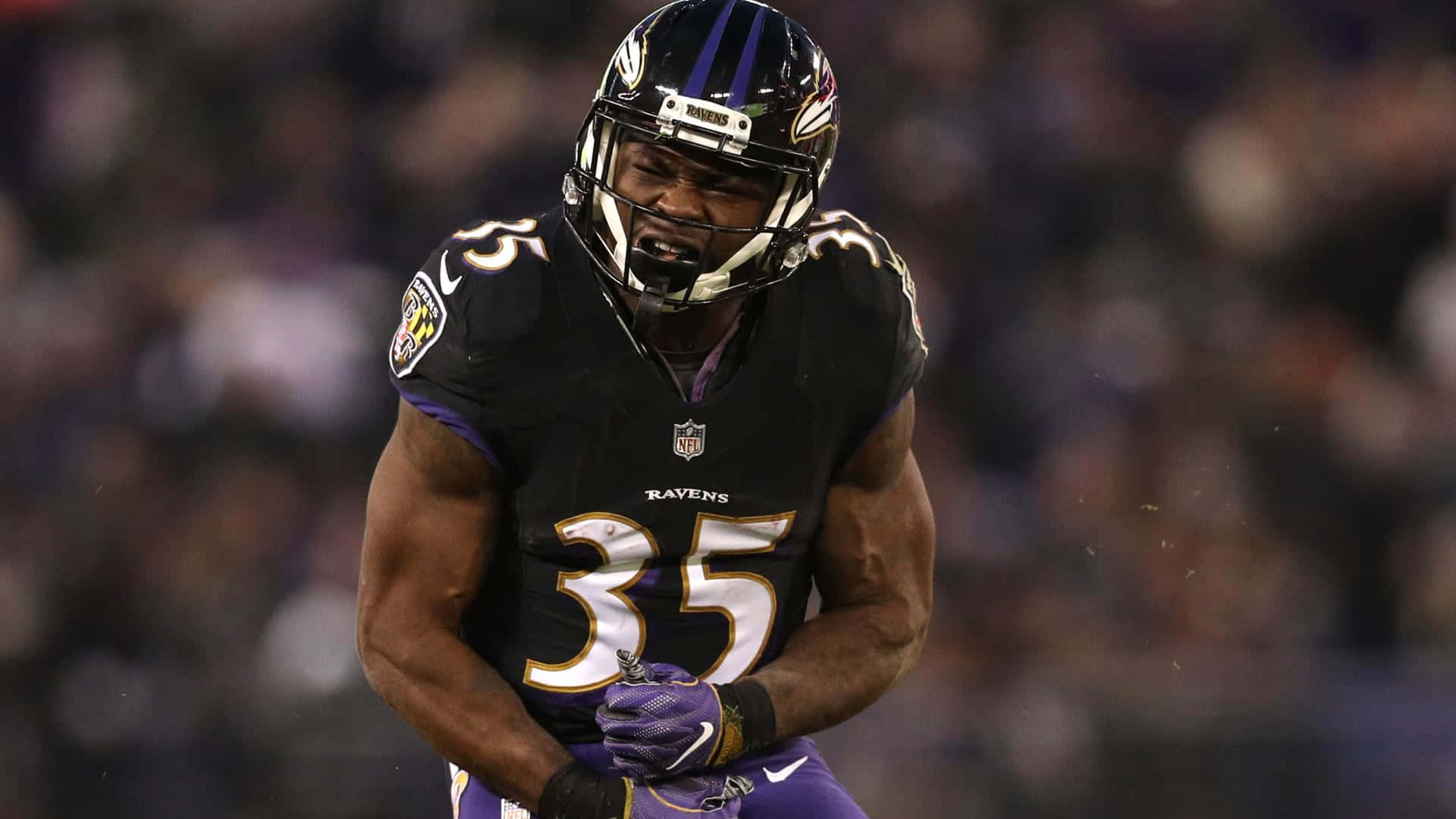 Gus Edwards Baltimore Ravens Game Moment Wallpaper