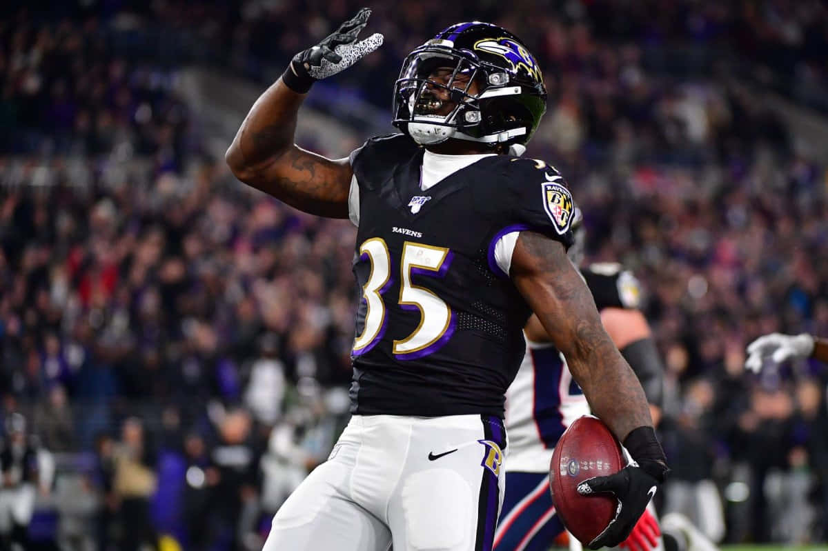 Gus Edwards Ravens Celebration Wallpaper