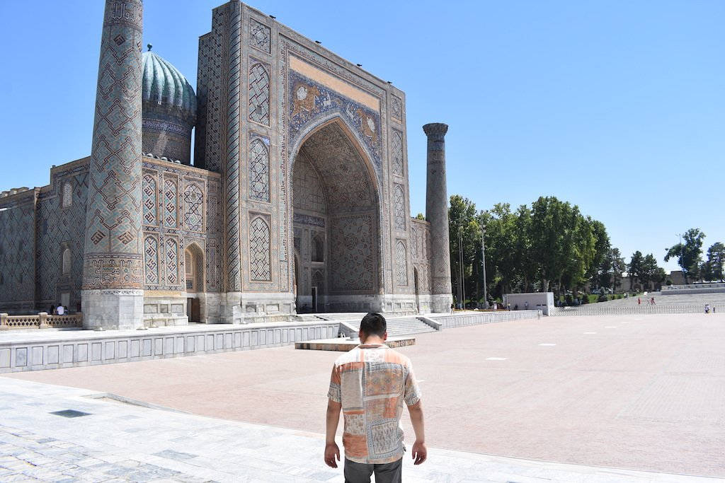 Guy Near Sherdor Madrassah Samarkand Wallpaper