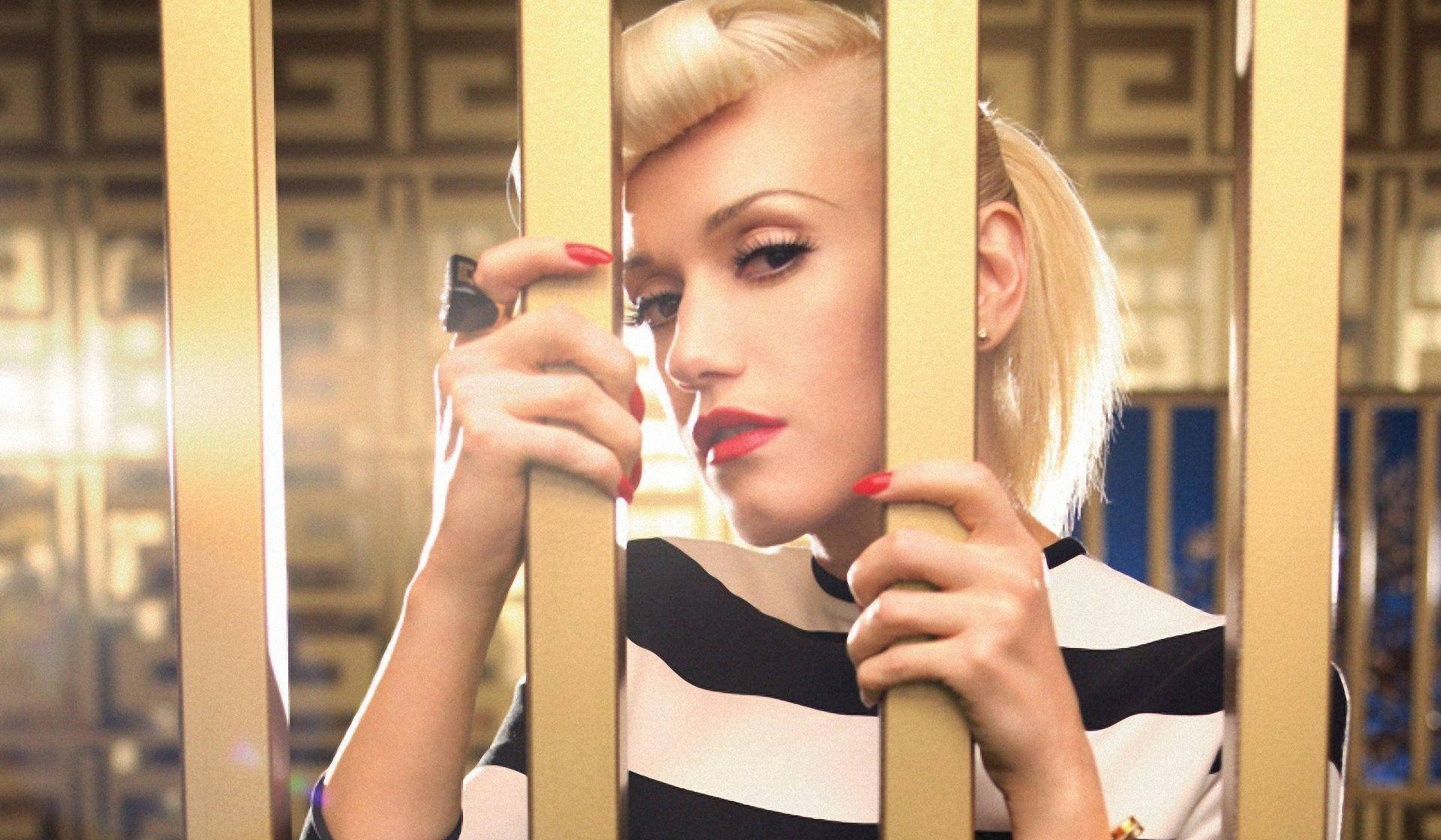 Gwen Stefani Sweet Escape Background