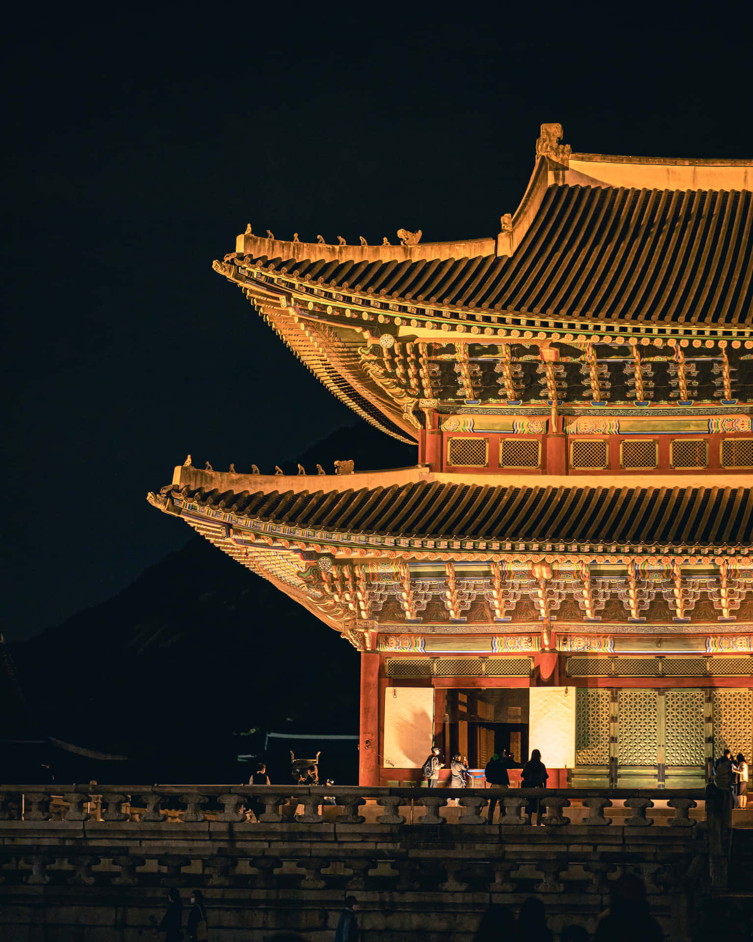 Gyeongbokgung Palace Up Close With Lights Picture