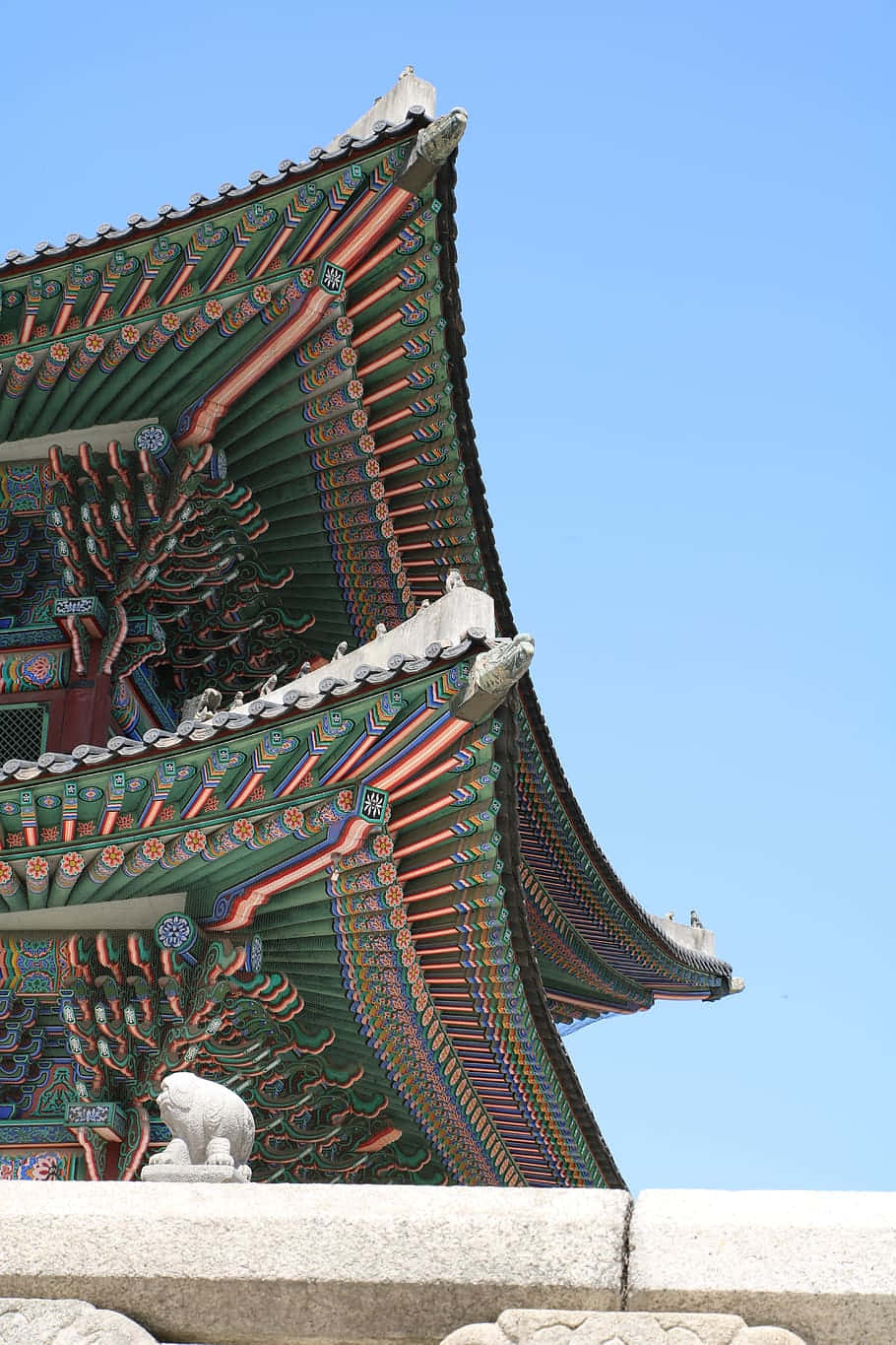 Majestic view of Gyeongbokgung Palace against the sky Wallpaper