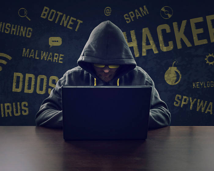 Hacker Med Laptop 3d Wallpaper