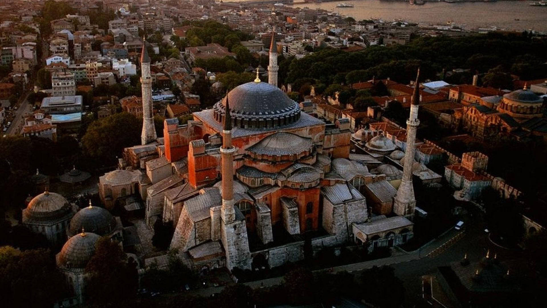 Tomade Dron De Hagia Sophia Fondo de pantalla