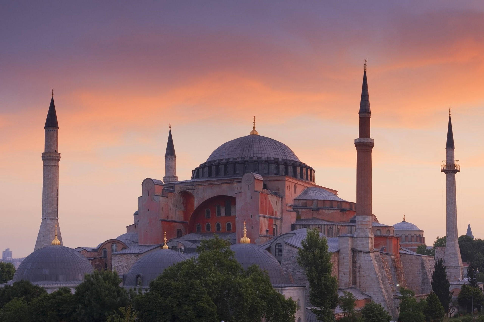 Hagia Sophia During Sunset Wallpaper