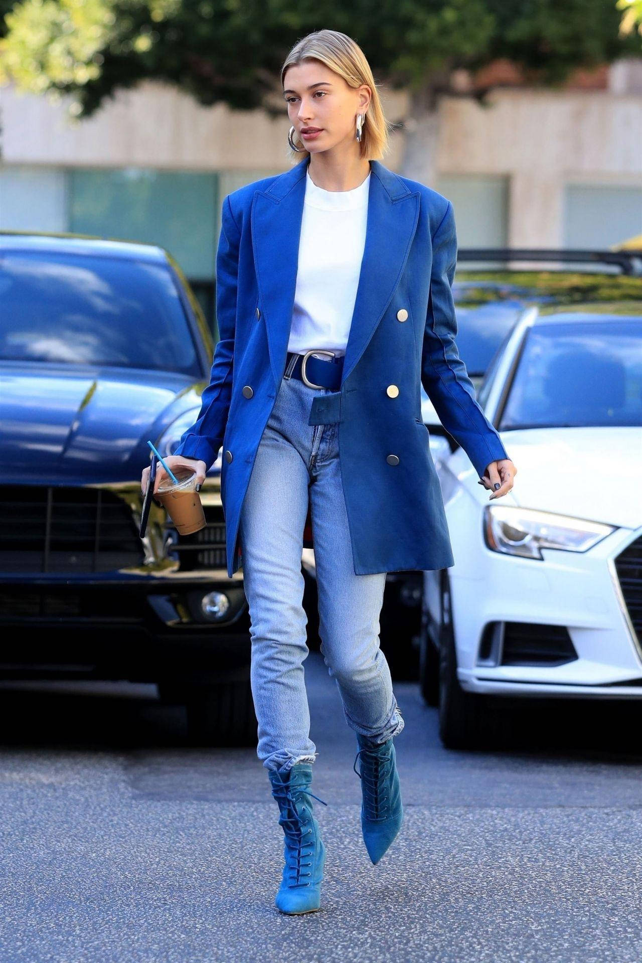 Hailey Bieber Out In Beverly Hills Wallpaper