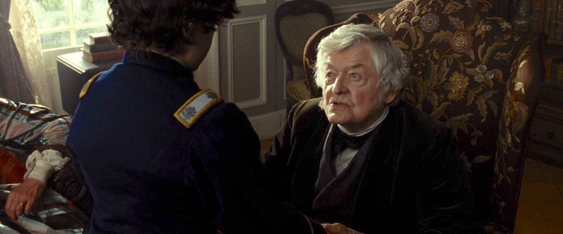 Hal Holbrook And The Policewoman Wallpaper