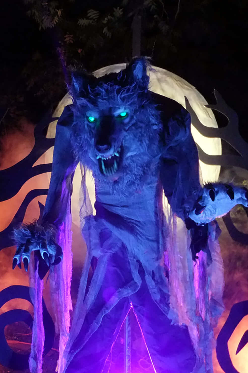 Verrücktewerwolf Halloween Bilder