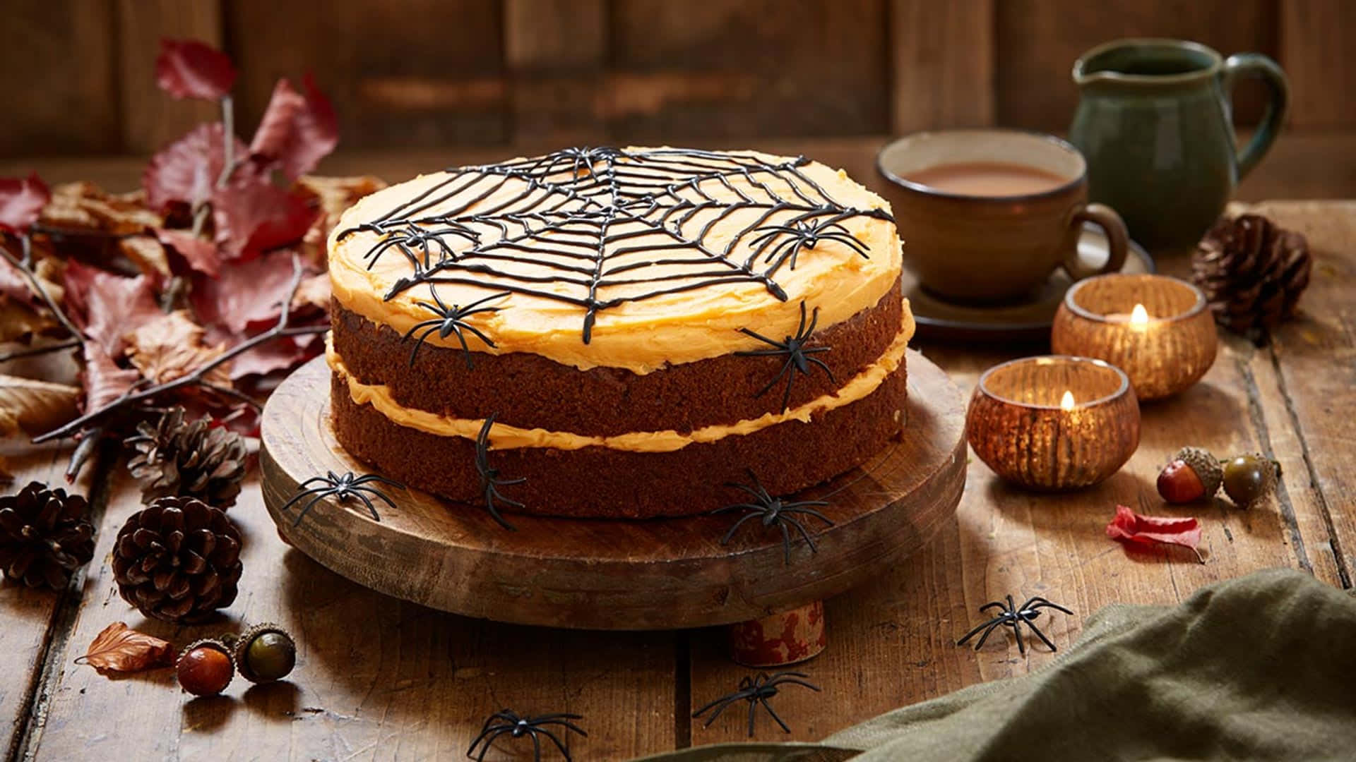 Celebrate the spookiest night of the year with this delicious Halloween cake! Wallpaper