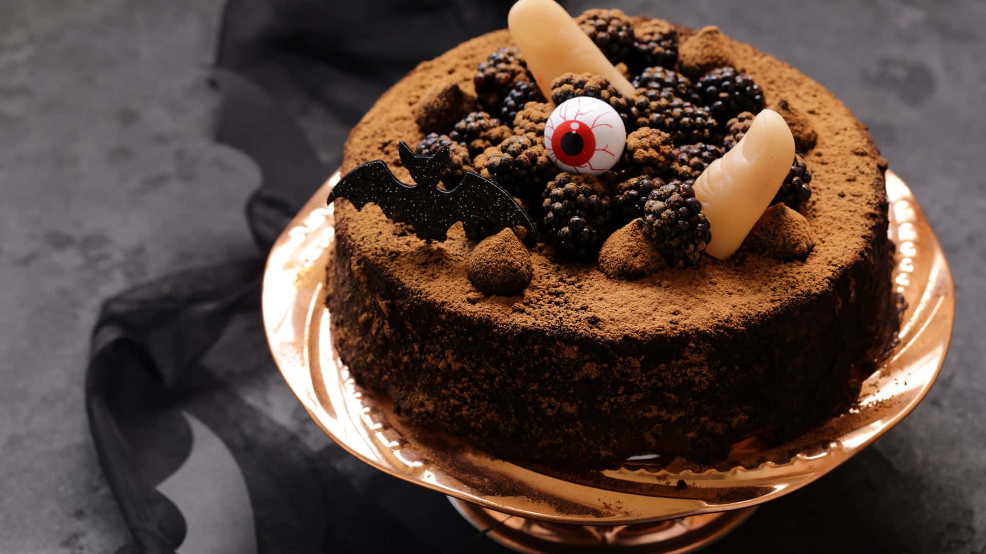 Indulge in Delicious&Seasonal Fun this Halloween with a Spooky Silver Cake! Wallpaper