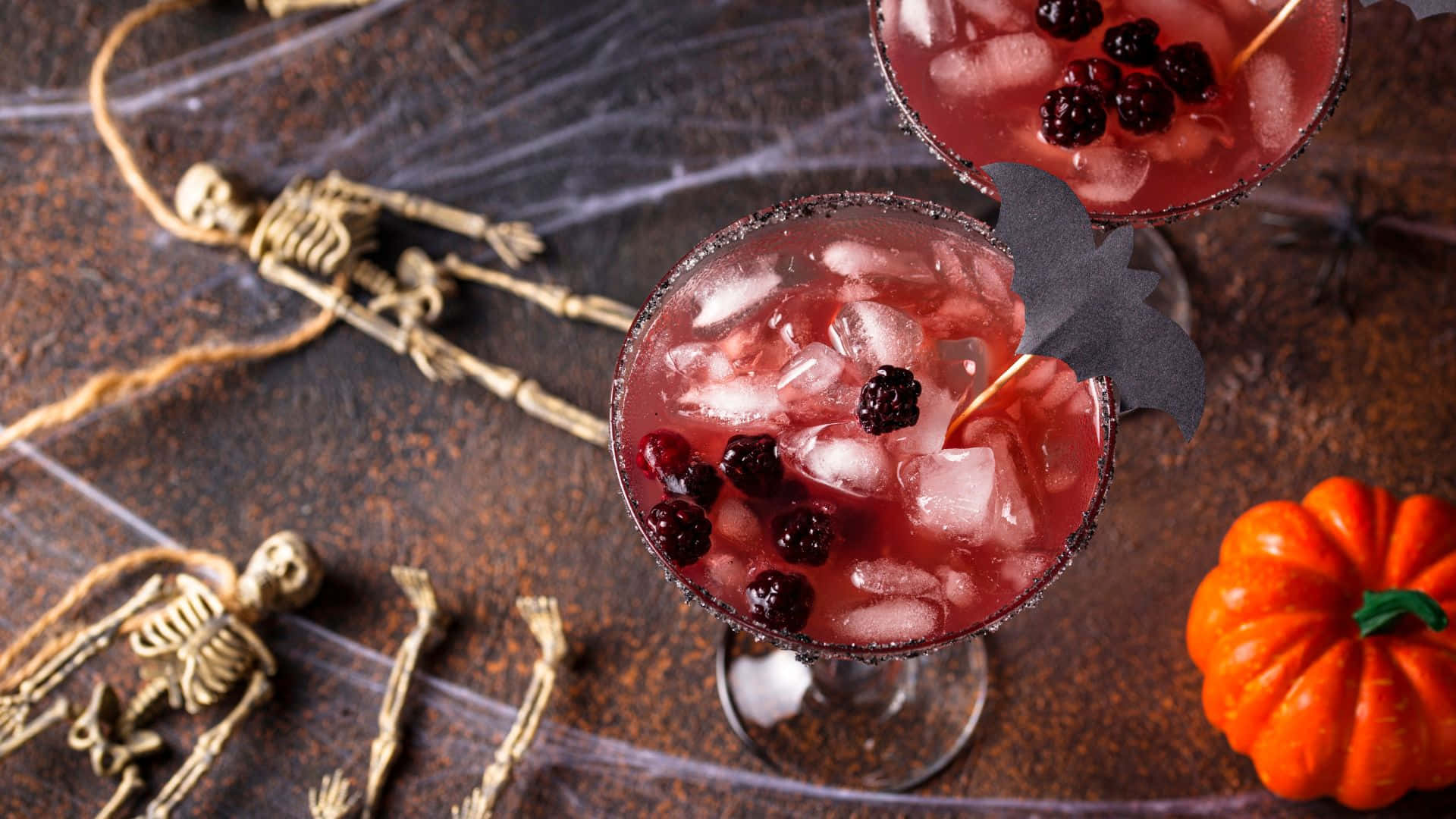 Refreshing Halloween Cocktails to Enjoy this Spooky Season Wallpaper