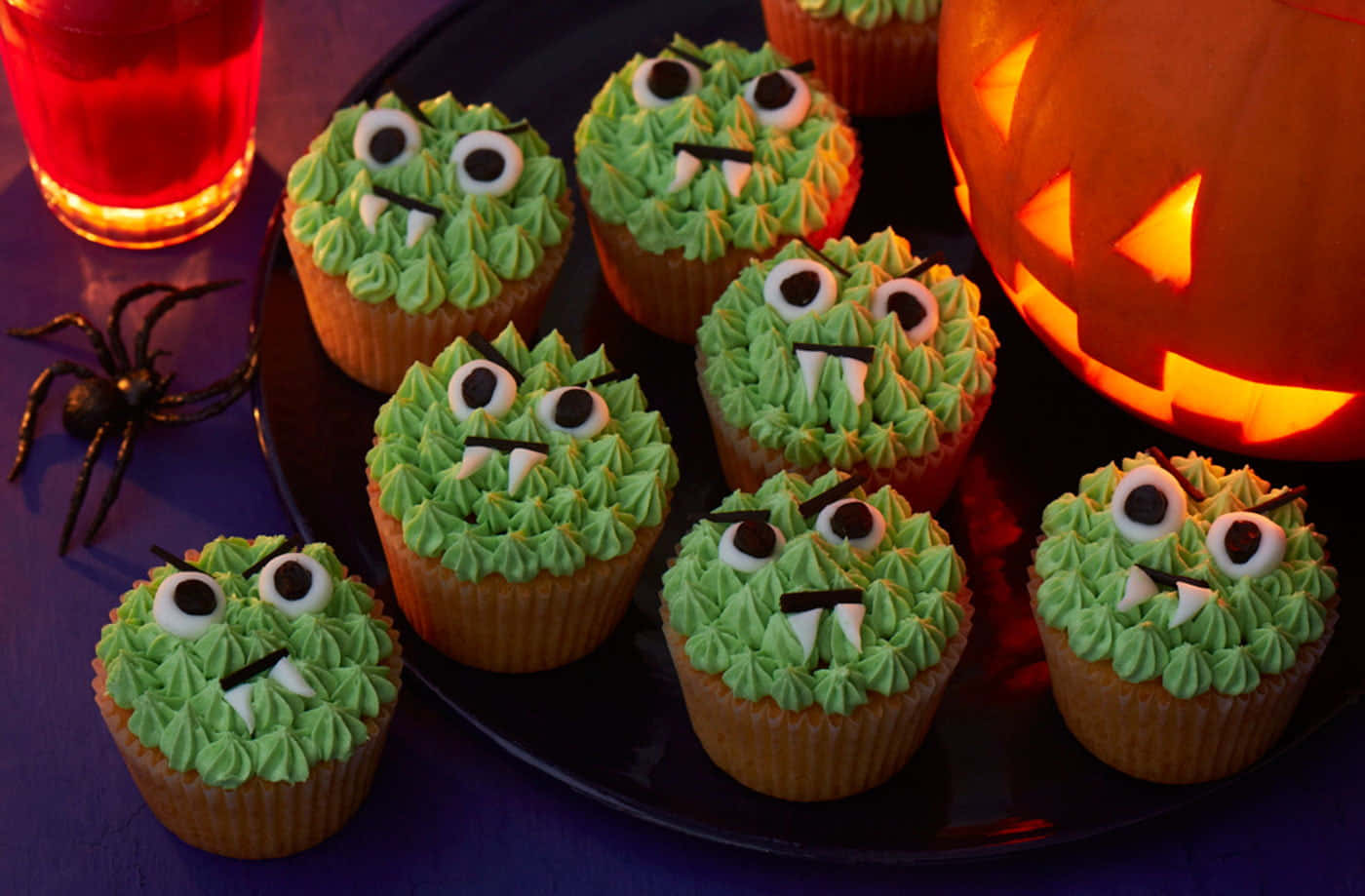 Trick or Treat! Make a special batch of Halloween cupcakes this holiday. Wallpaper