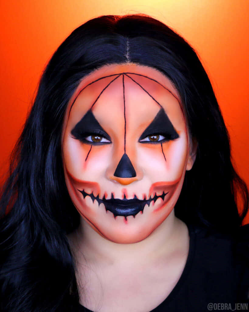 Get creative for Halloween with this easy face paint idea. Wallpaper