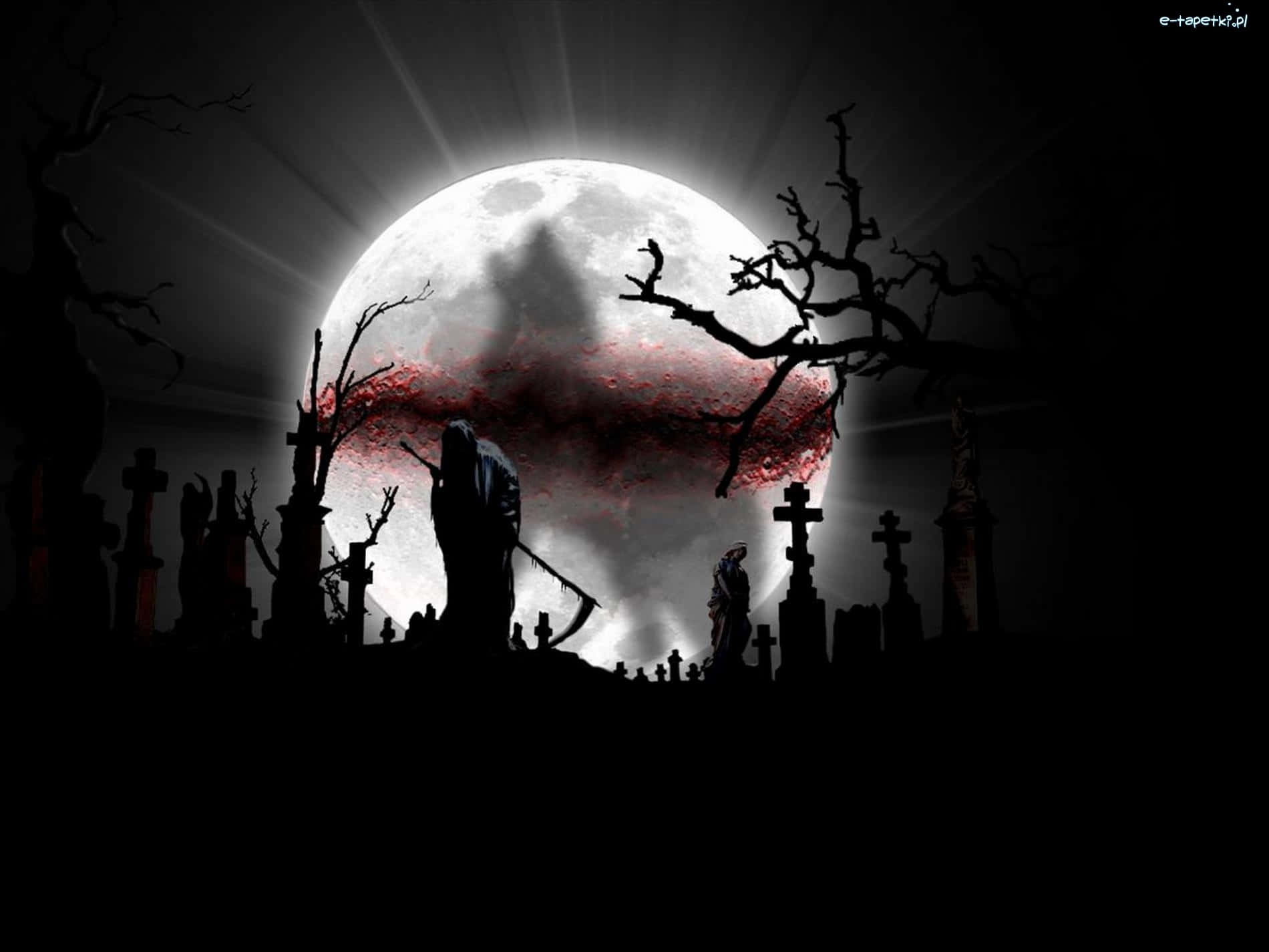 Spooky Halloween graveyard Wallpaper