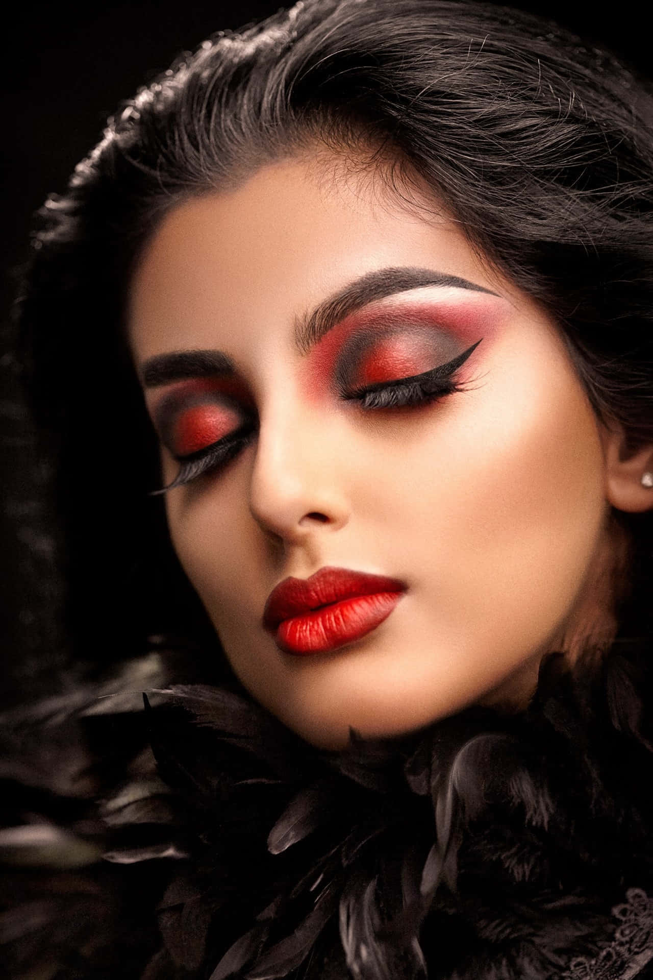 "Express yourself this Halloween with stunning makeup looks." Wallpaper