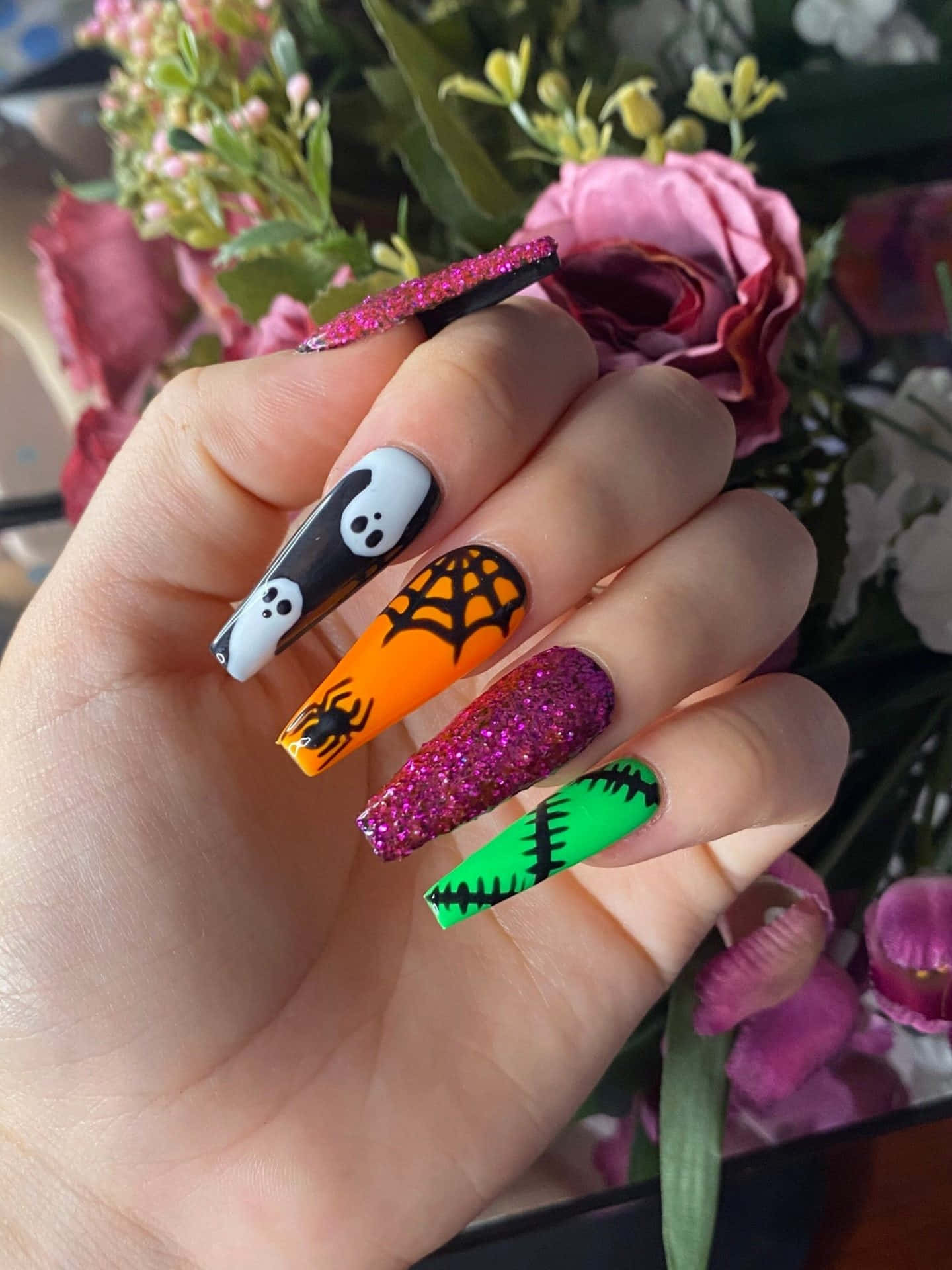 Get Spooky with this Freaky Halloween Nail Art! Wallpaper