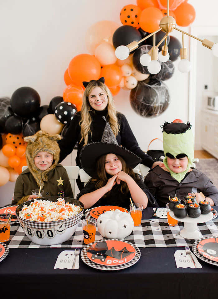 Halloween Balloon Garland Party Picture
