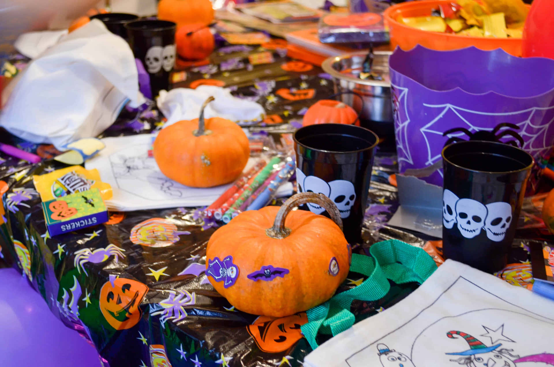 Halloween Party Crafts Picture