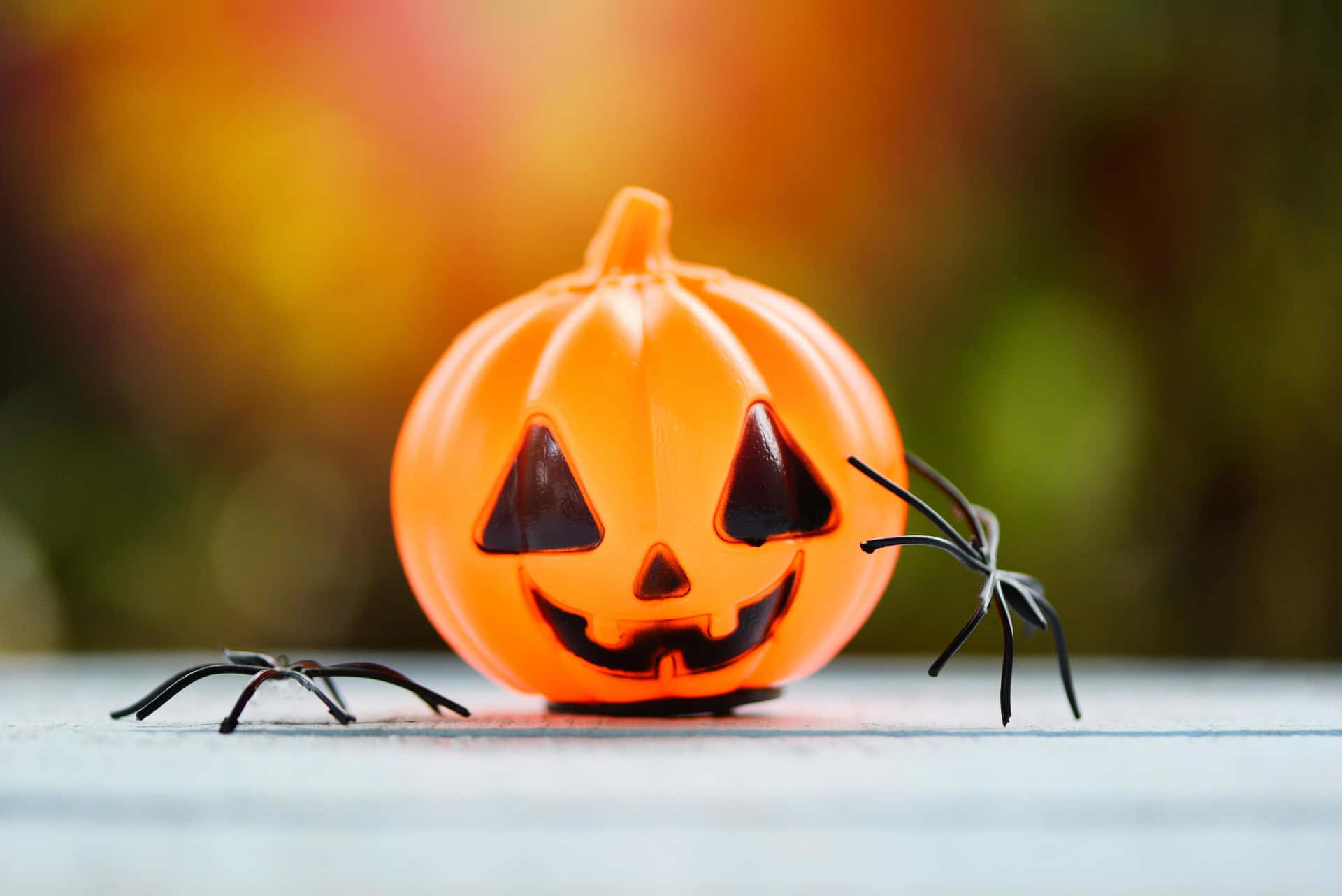 Spooky props for a memorable Halloween Wallpaper