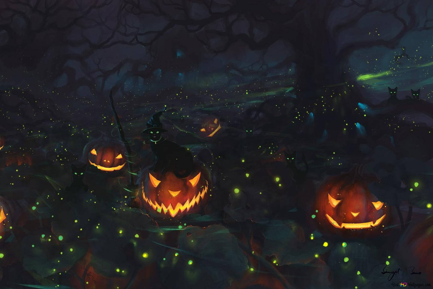 Spooky and Smiling Wallpaper
