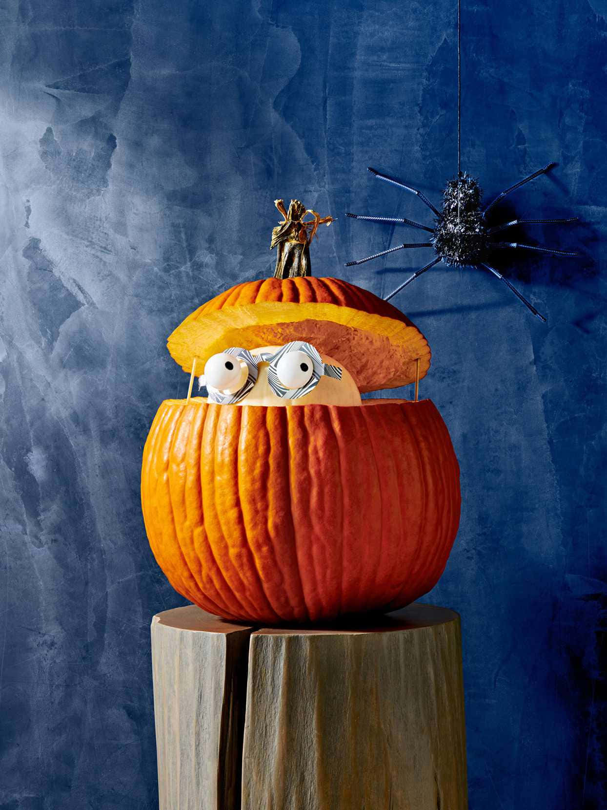 Halloweenkürbis Niedliches Minions-bild