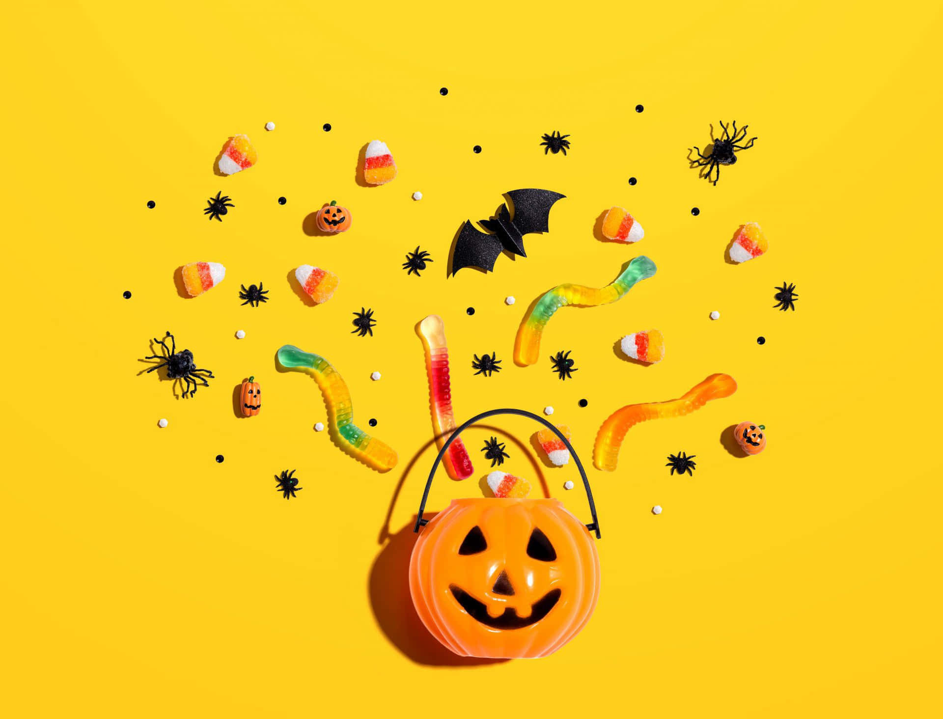 Make Trick or Treating Even More Enjoyable with These Festive Halloween Treats Wallpaper
