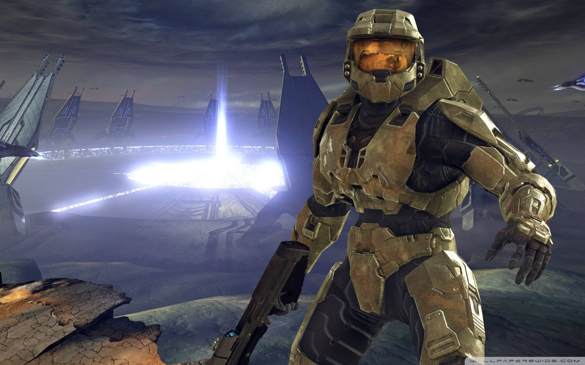Halo 3 Putting Weapon Down Wallpaper