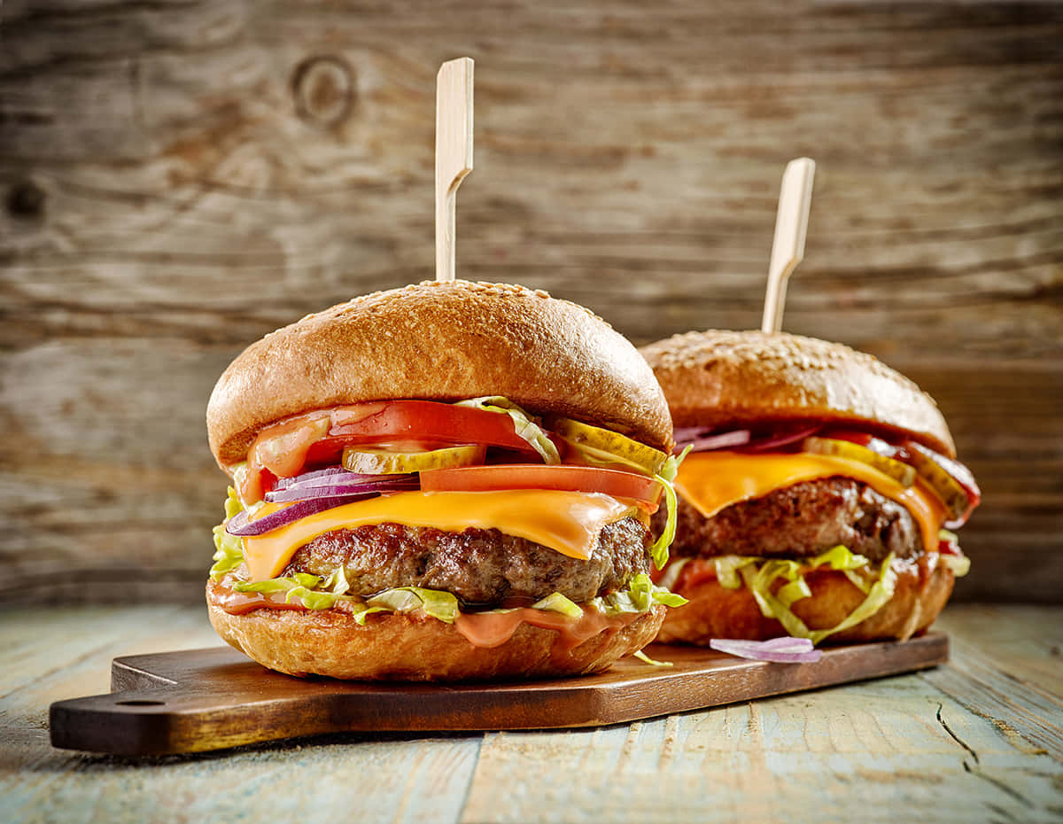 Enjoy the Juicy Taste of a Classic Hamburger