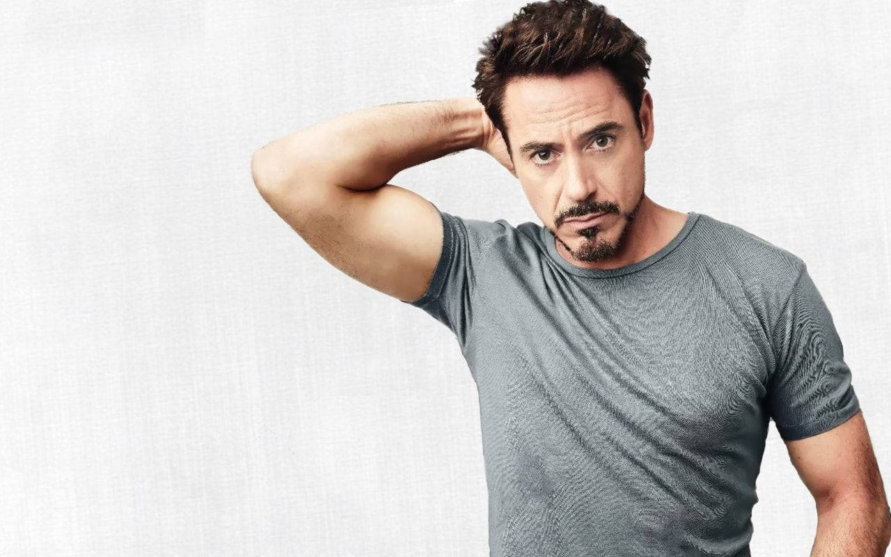 Handsome Simple Robert Downey Jr. Wallpaper