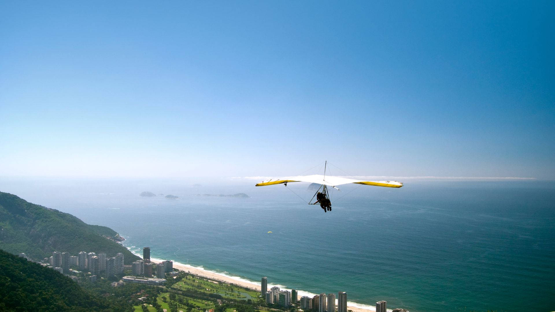 Hang Gliding Beach Rio De Janeiro Wallpaper